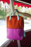 big backpacks in color block - mochilas grandes