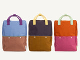 big backpacks in color block - mochilas grandes