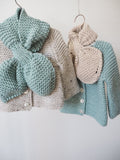 bow scarf - bufanda